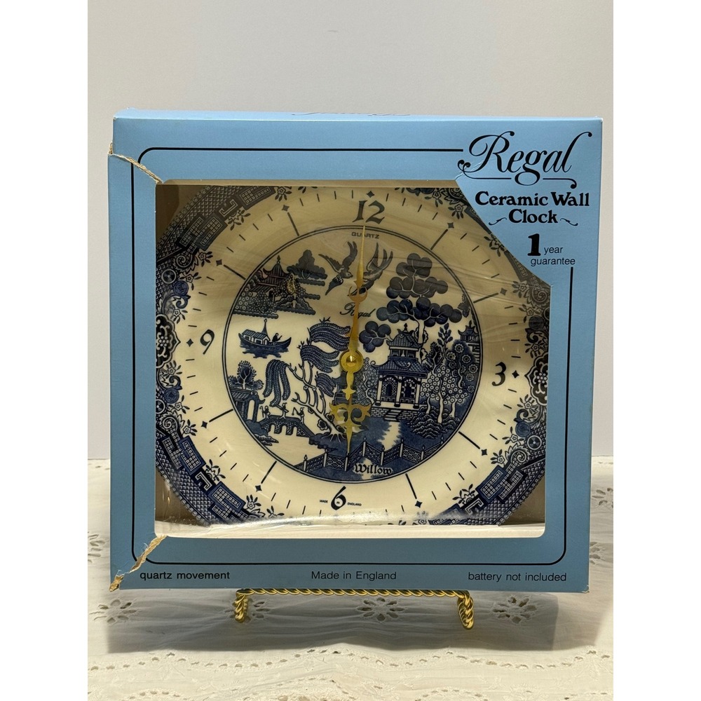 Regal Ceramic Wall Clock Blue Willow Pattern Made in England Vintage New in Box